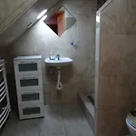 Robitel Wellness Vendeghaz Veszprem-gyulafiratot بيت ضيافة