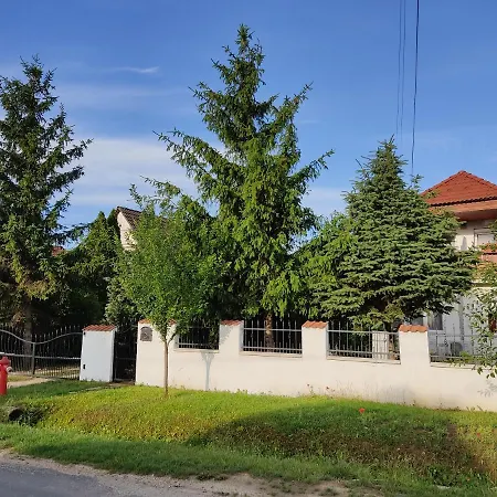 Robitel Wellness Veszprém-gyulafirátót Vendégház *
