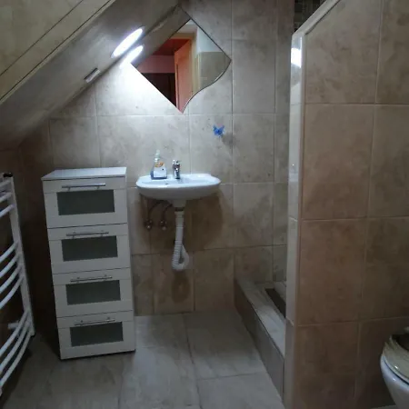 Robitel Wellness Vendeghaz Veszprem-gyulafiratot Gæstehus